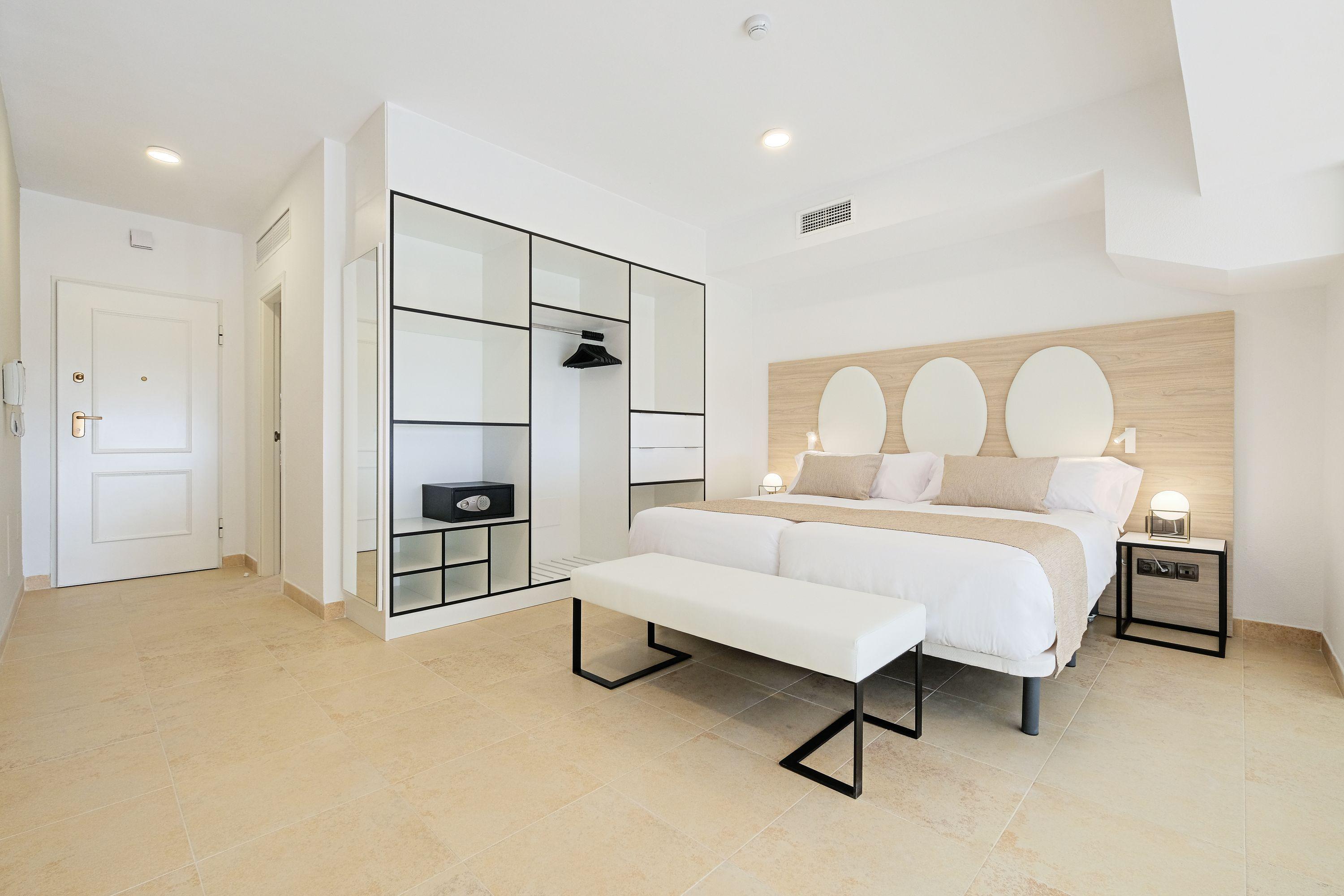 Hotel Envia Almeria Spa & Golf 阿瓜杜尔塞 外观 照片 A bedroom at the hotel